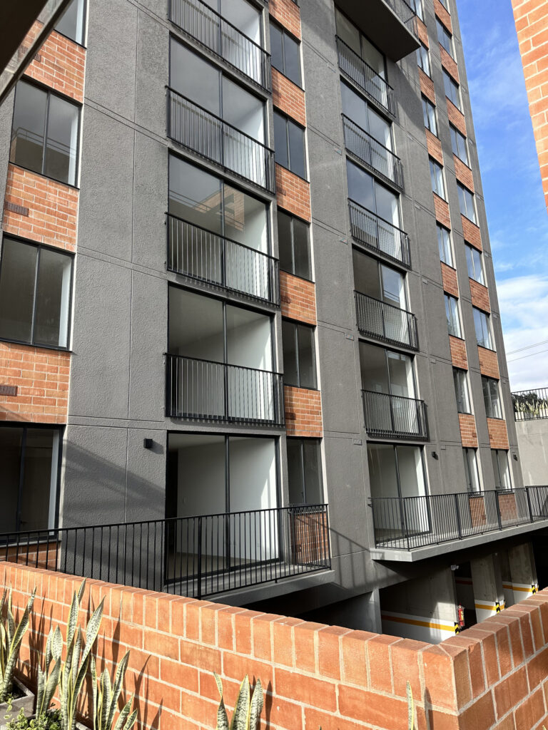 Edificio vinculado a la experiencia de Estrella Martínez